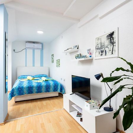 Sb Centar Apartmani Ni Екстериор снимка