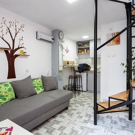 Sb Centar Apartmani Ni Екстериор снимка