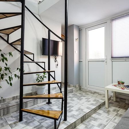 Sb Centar Apartmani Ni Екстериор снимка