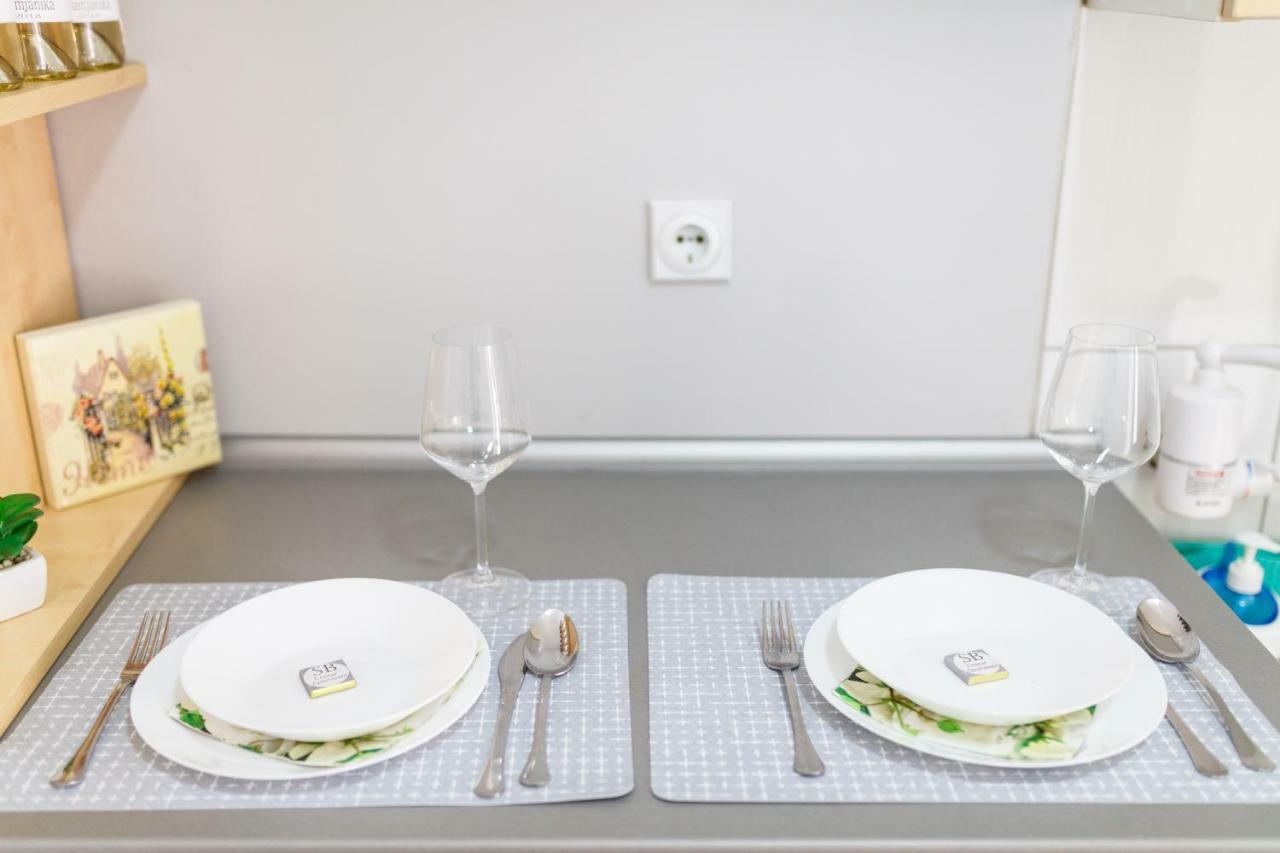 Sb Centar Apartmani Ni Екстериор снимка