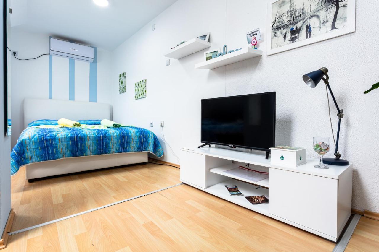 Sb Centar Apartmani Ni Екстериор снимка