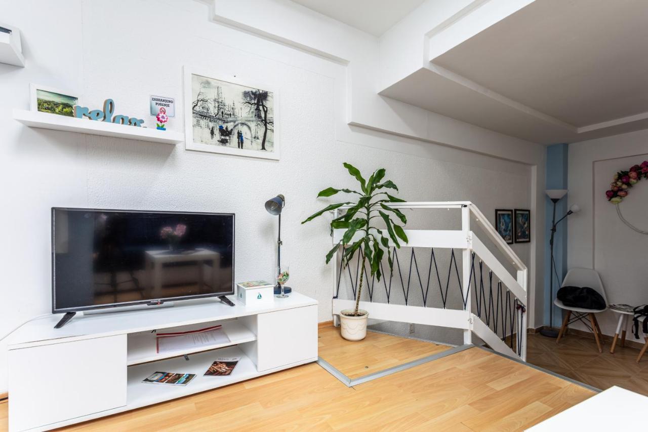 Sb Centar Apartmani Ni Екстериор снимка