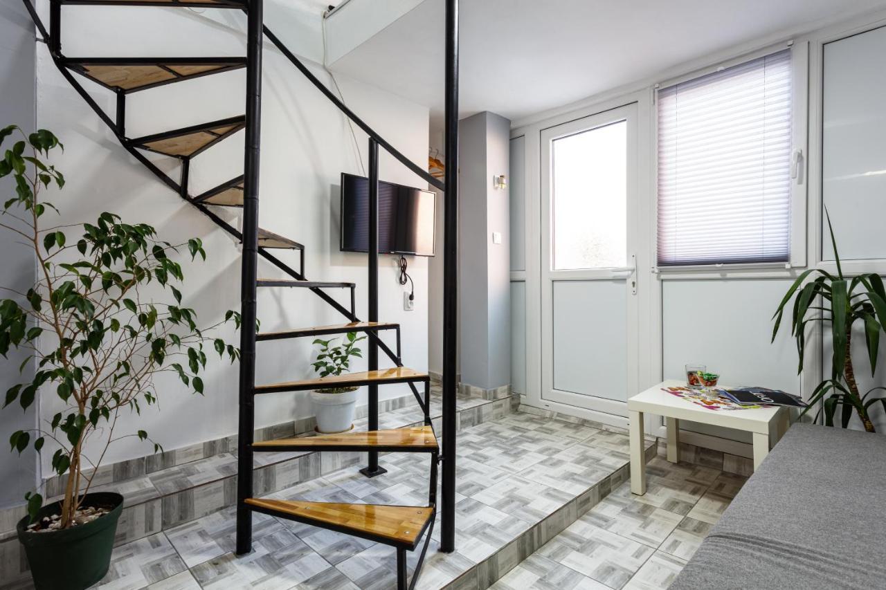 Sb Centar Apartmani Ni Екстериор снимка