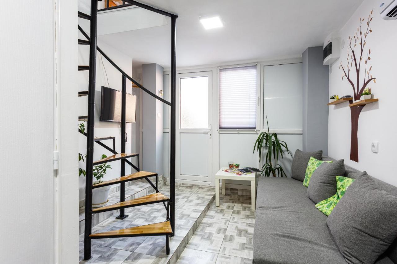 Sb Centar Apartmani Ni Екстериор снимка
