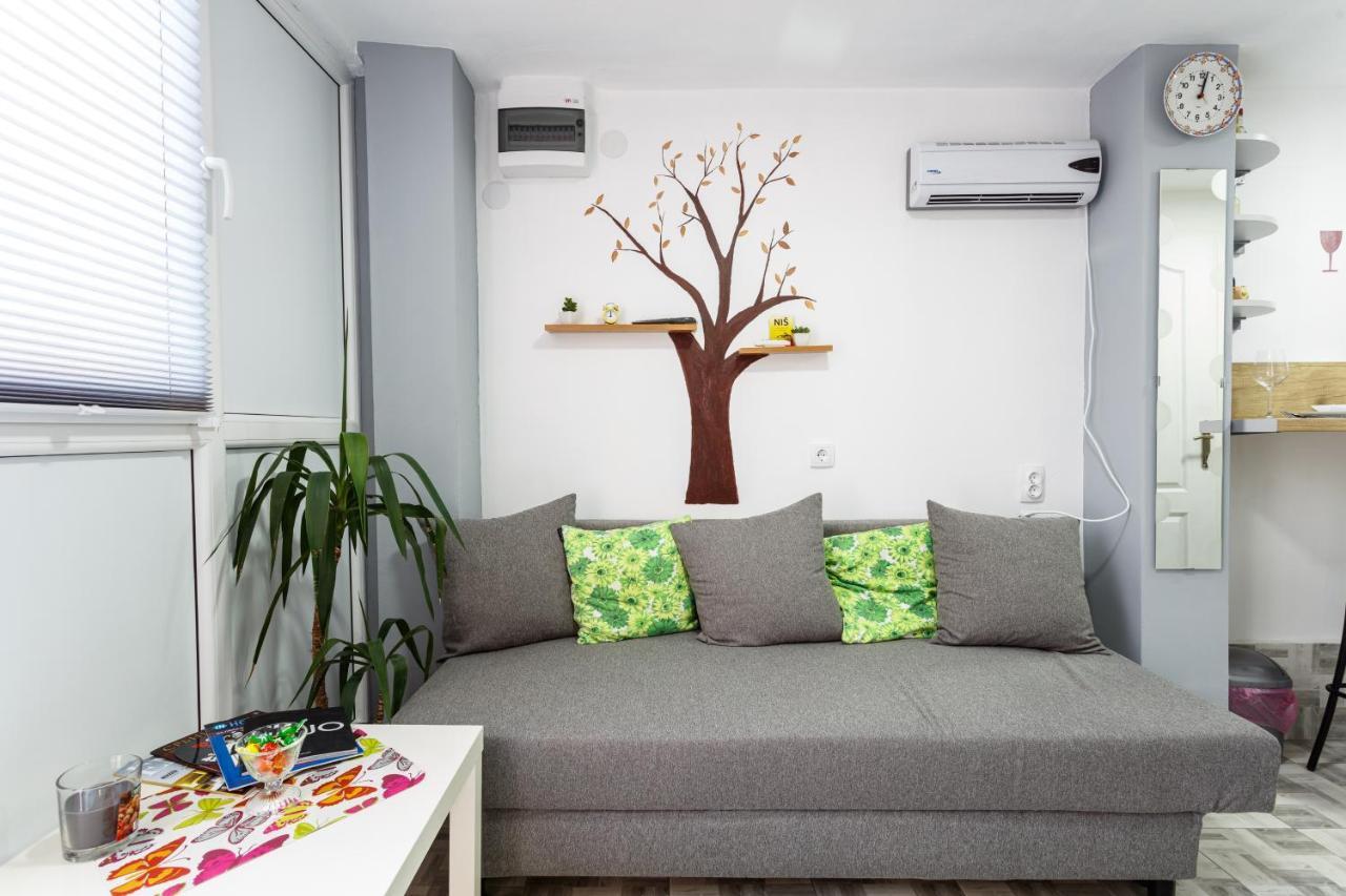 Sb Centar Apartmani Ni Екстериор снимка